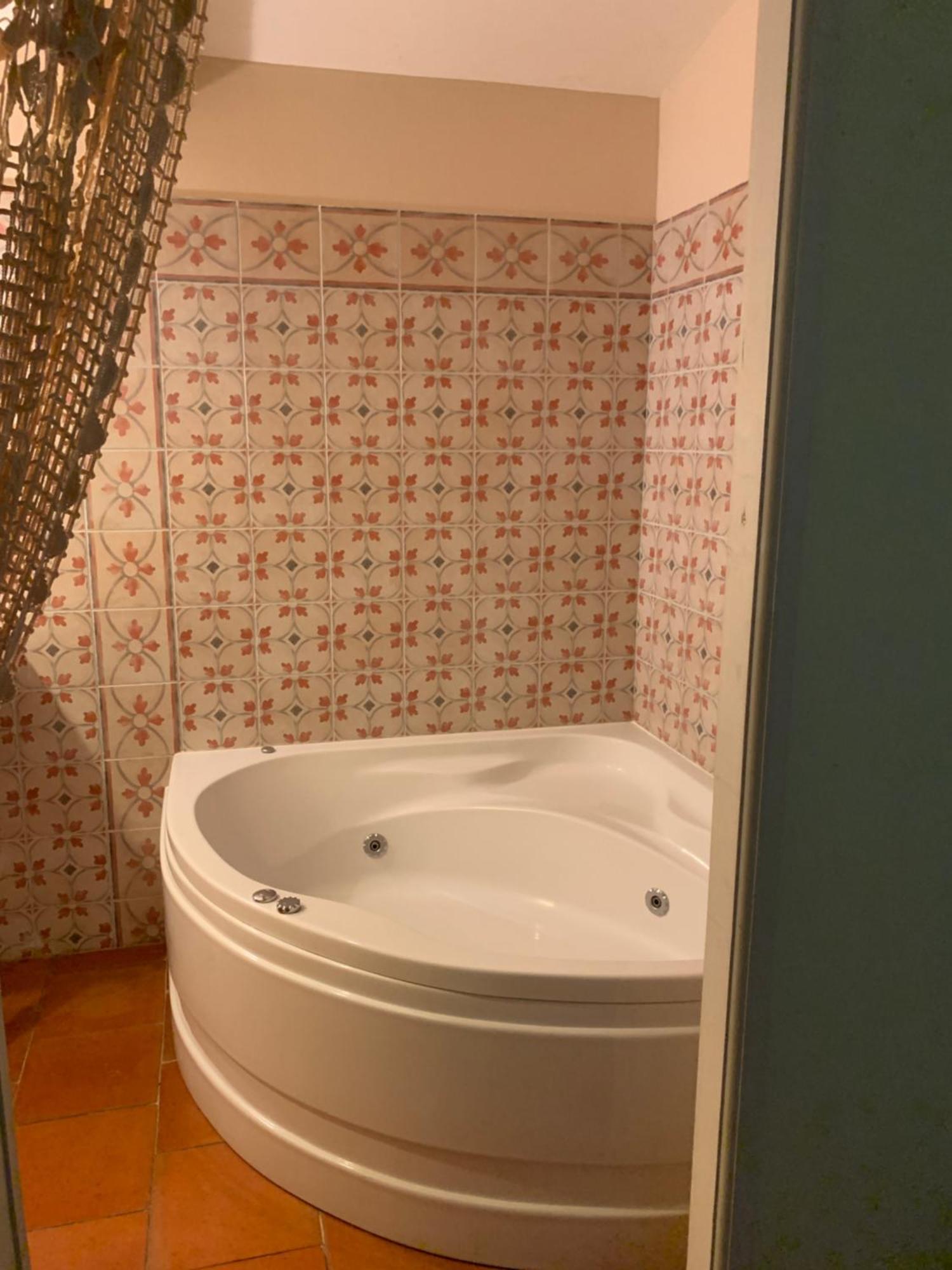 Buisson Gite Et Chambre D'Hote Laruscade Bagian luar foto